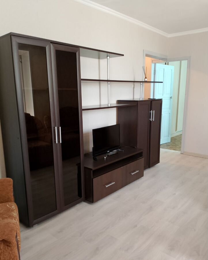 квартира г Старый Оскол мкр-н Интернациональный, 2 фото 3