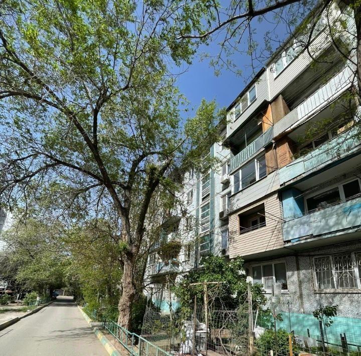 квартира г Астрахань р-н Советский ул Звездная 19 фото 12