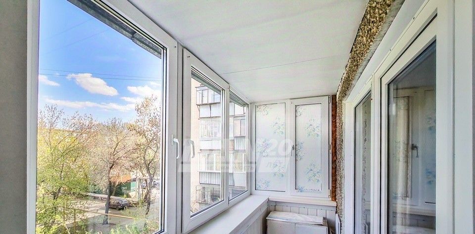 квартира г Челябинск р-н Центральный ул Труда 165 фото 6