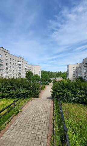 ул Орловская 4к/2 р-н Петродворцовый фото