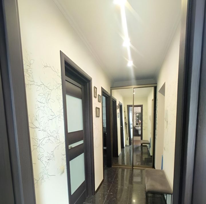 квартира г Тольятти р-н Автозаводский б-р Цветной 7 16-й кв-л фото 2