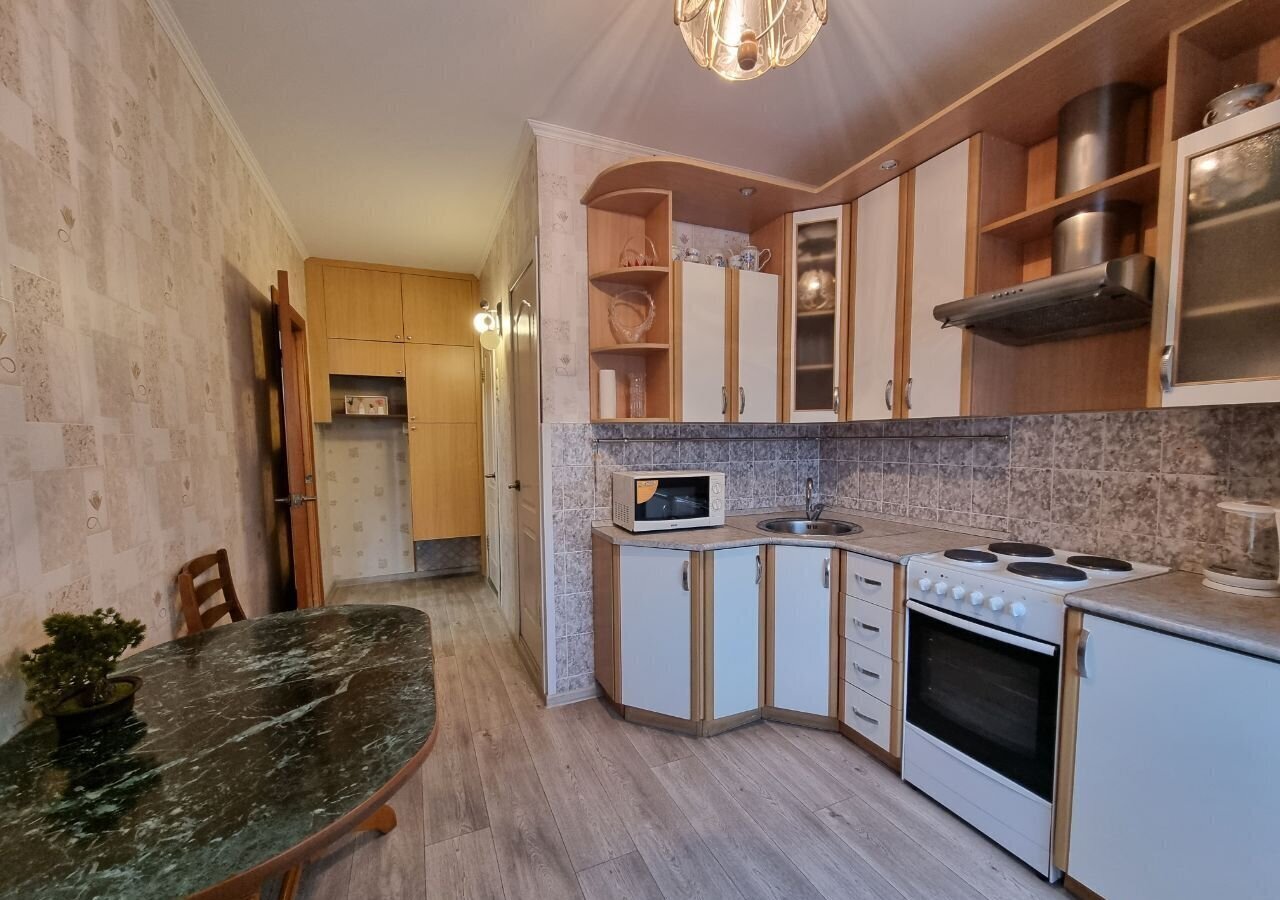 квартира г Тольятти р-н Автозаводский ул 70 лет Октября 5 фото 12