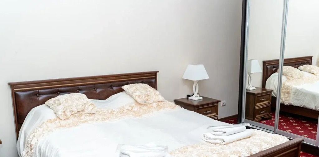 комната г Карачаевск кп Домбай пер Нарзанный 6 фото 1