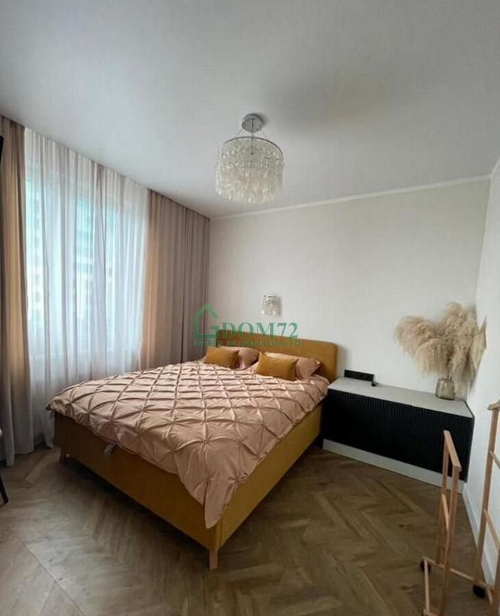квартира г Тобольск р-н мкр Центральный 28 фото 3
