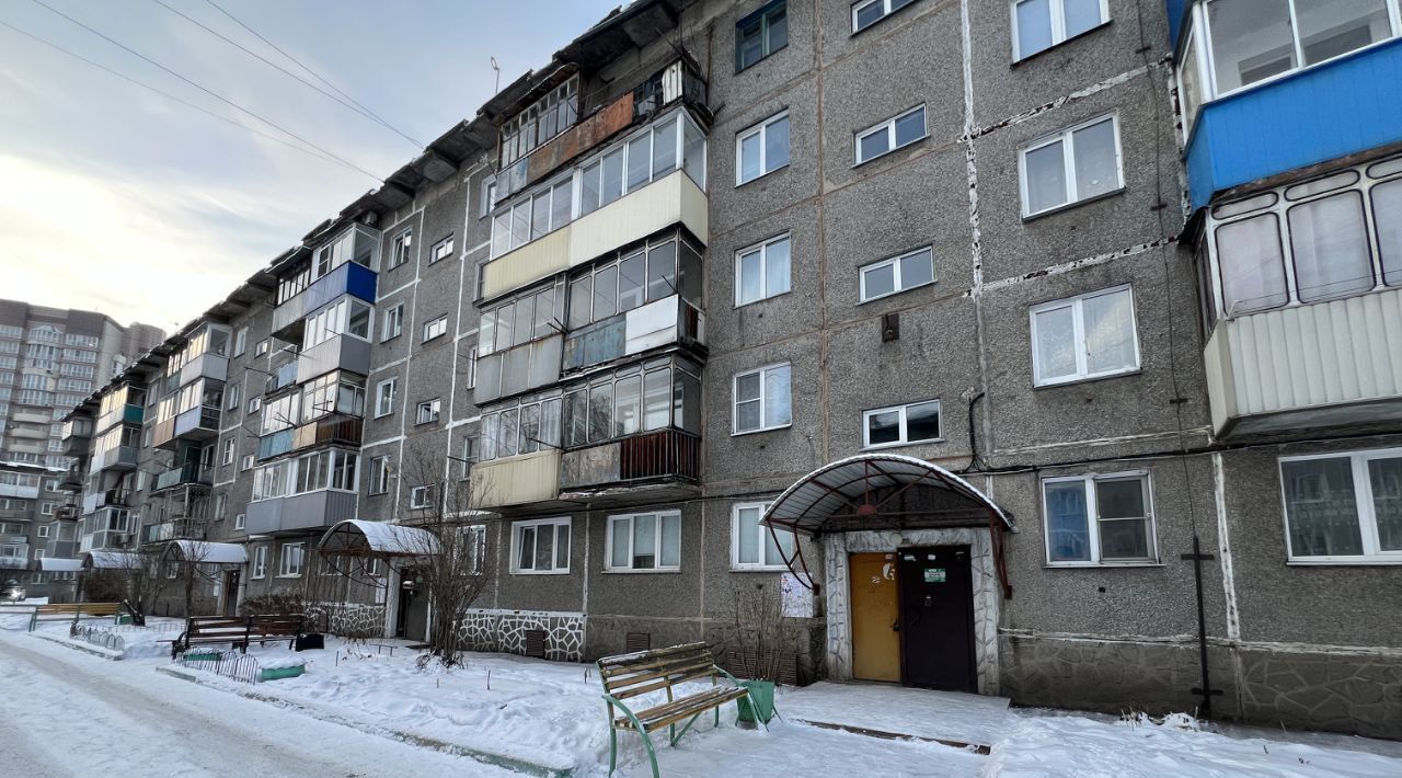 квартира г Новокузнецк р-н Центральный ул Тольятти 8 фото 19
