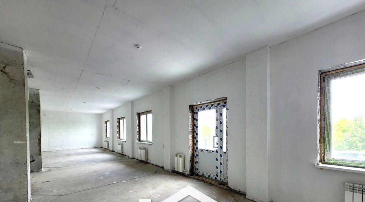 квартира г Омск р-н Кировский ул 3-я Енисейская 32 фото 5