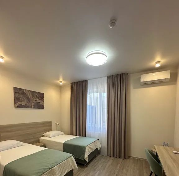 комната г Новороссийск р-н Центральный ул Рубина 68 фото 2