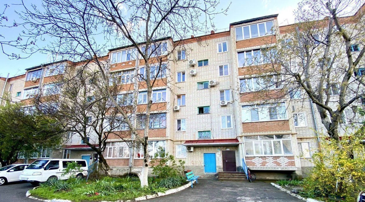 квартира р-н Лабинский г Лабинск ул. Демьяна Бедного, 107 фото 1