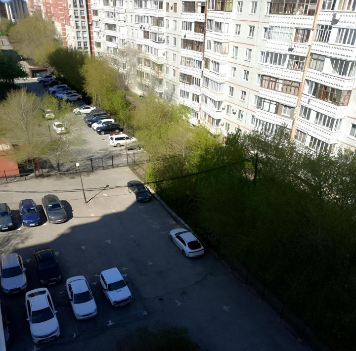 квартира г Омск р-н Центральный ул Декабристов 98 фото 18