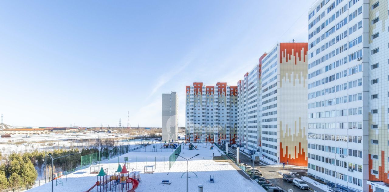 квартира г Сургут ул Ивана Захарова 12/1 30А фото 29