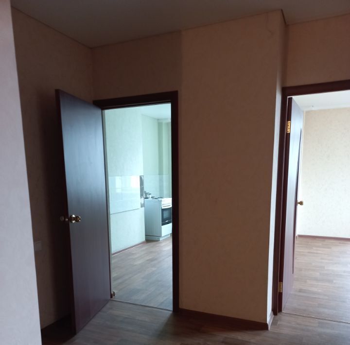 квартира г Омск р-н Кировский ул Лукашевича 2/1 фото 10