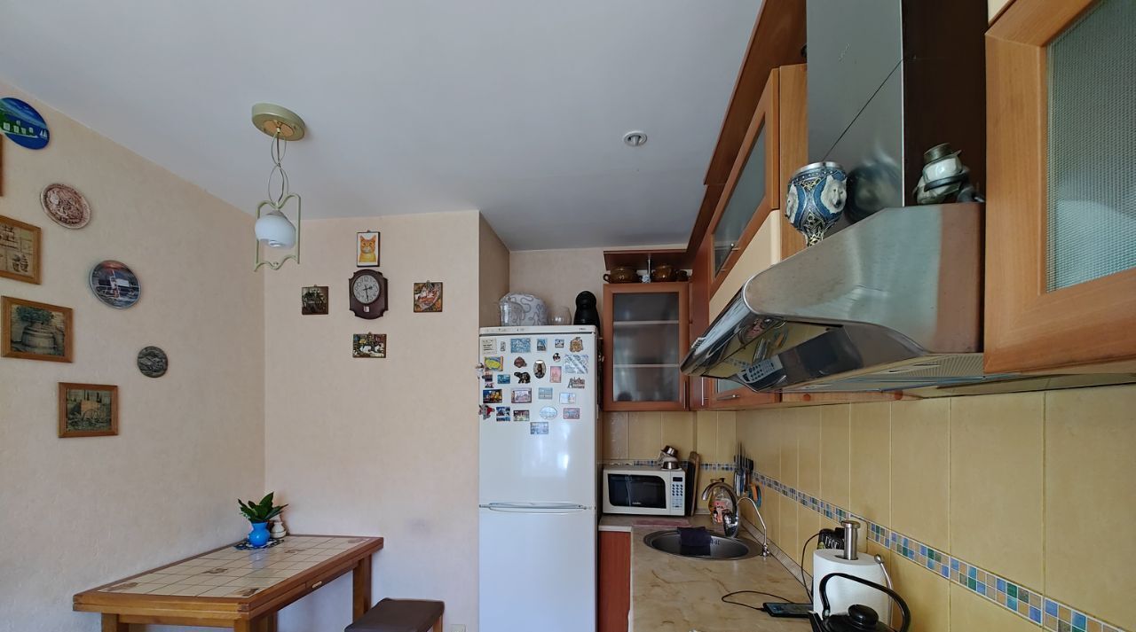 квартира г Волгоград р-н Центральный ул им. Пархоменко 43б фото 16