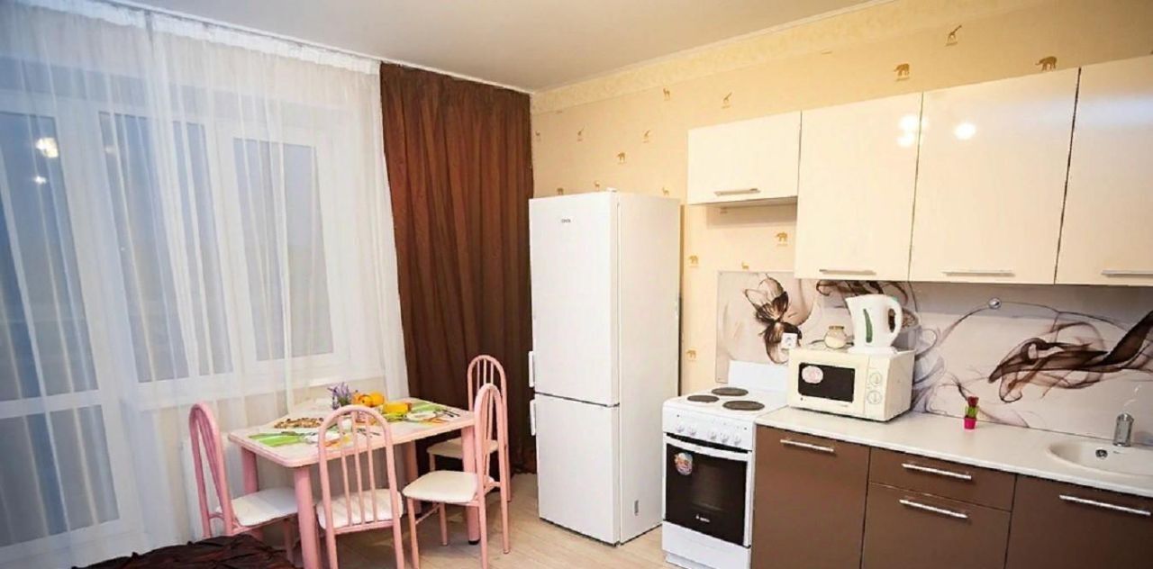 квартира г Челябинск р-н Калининский ул Университетская Набережная 97 фото 3