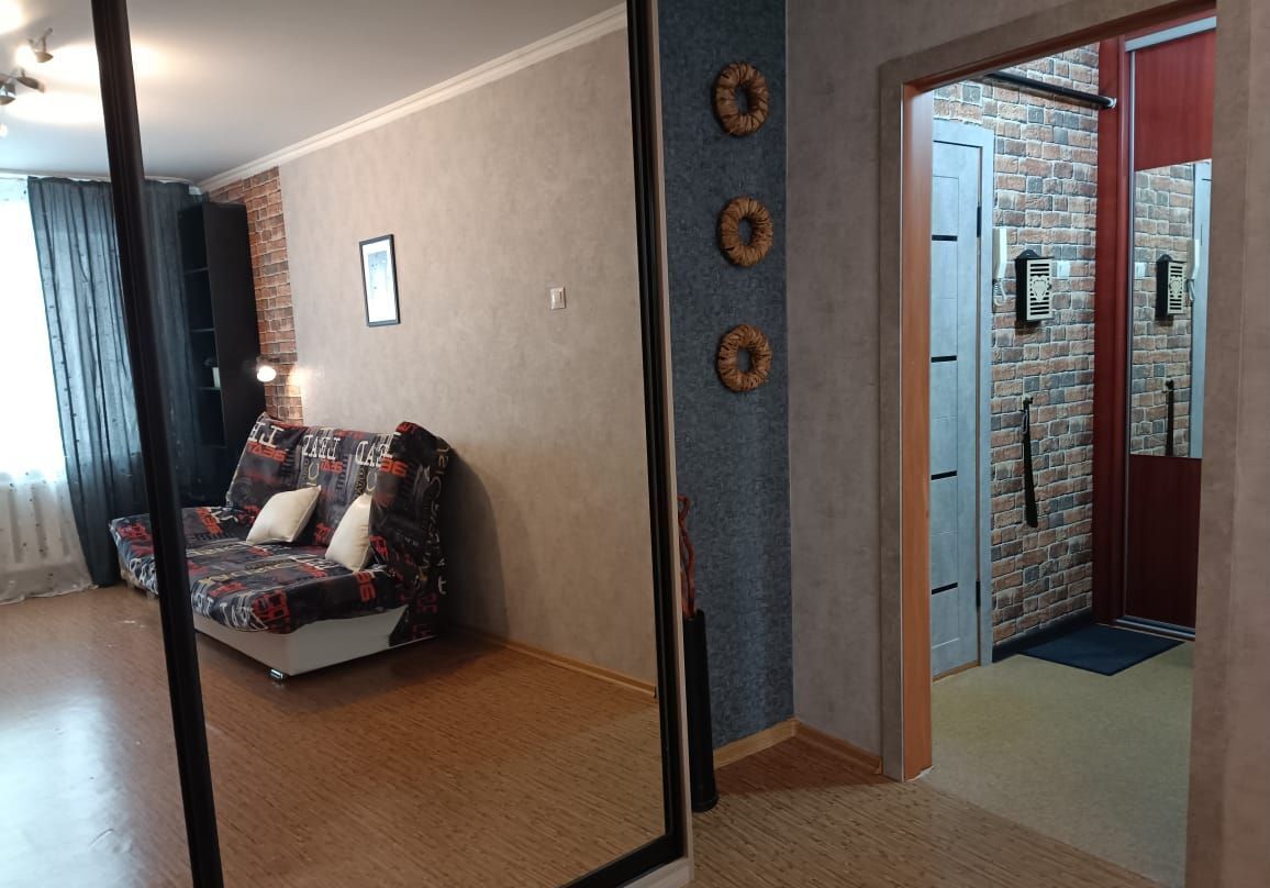 квартира г Омск р-н Советский ул Химиков 6/2 фото 3