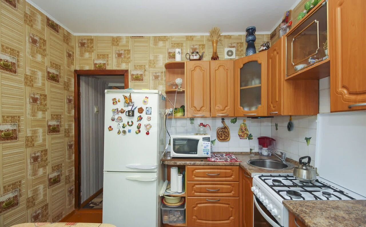квартира г Омск р-н Кировский б-р Зеленый 10/2 6-й мкр-н фото 11