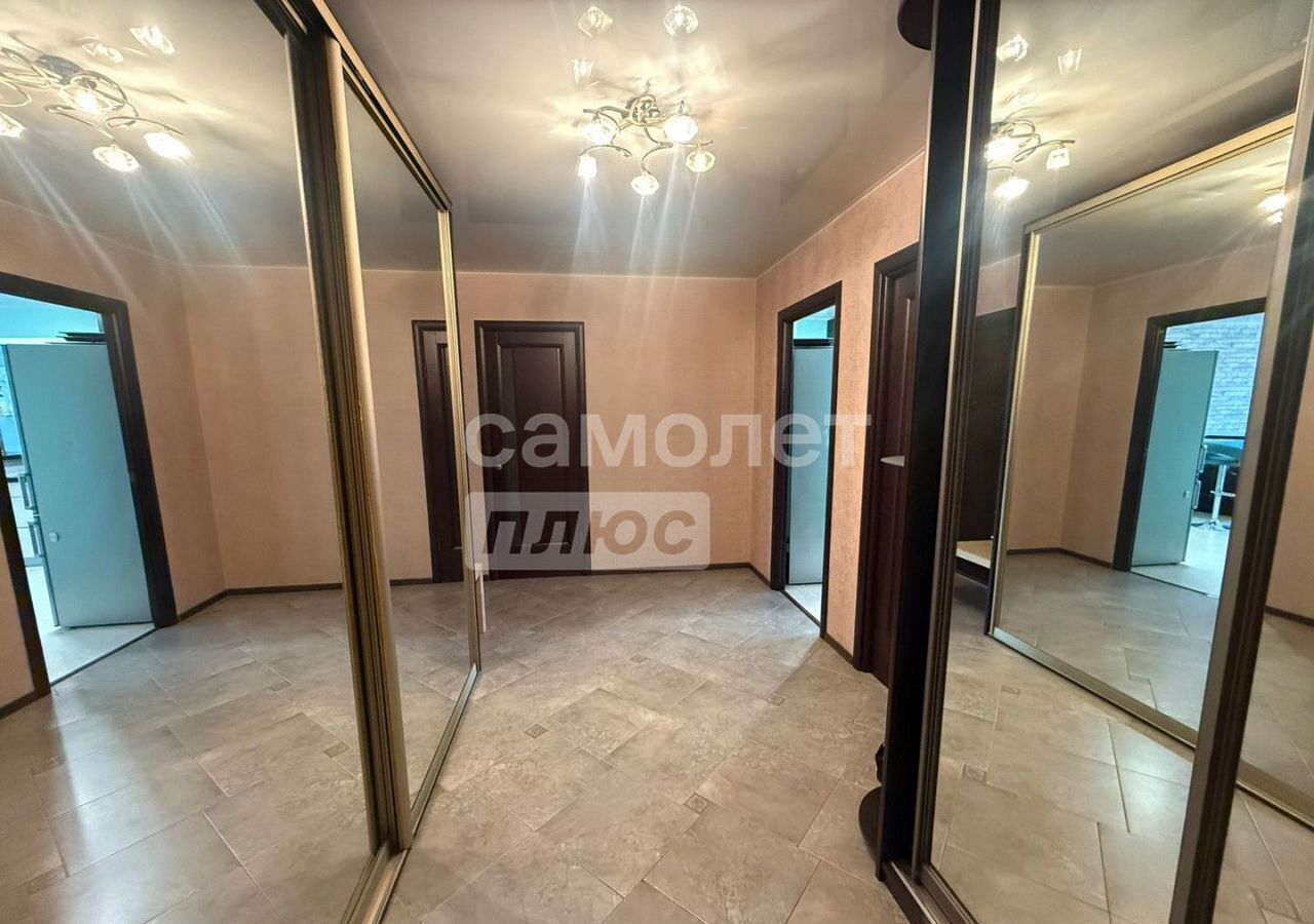квартира г Омск р-н Кировский ул Туполева 2 фото 11