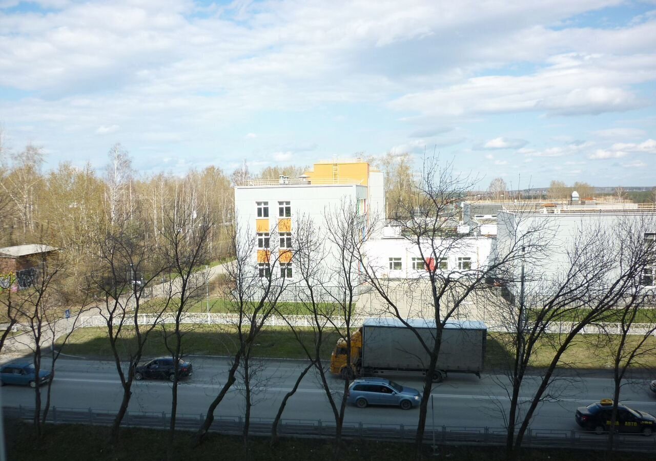 квартира г Верхняя Пышма ул Петрова 34в фото 16