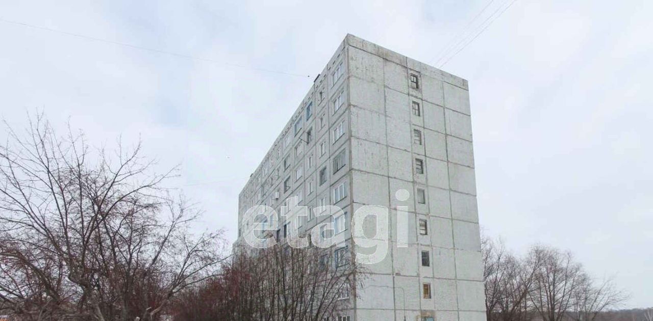квартира г Омск мкр Крутая Горка р-н Октябрьский ул В.А.Силина 11 фото 16