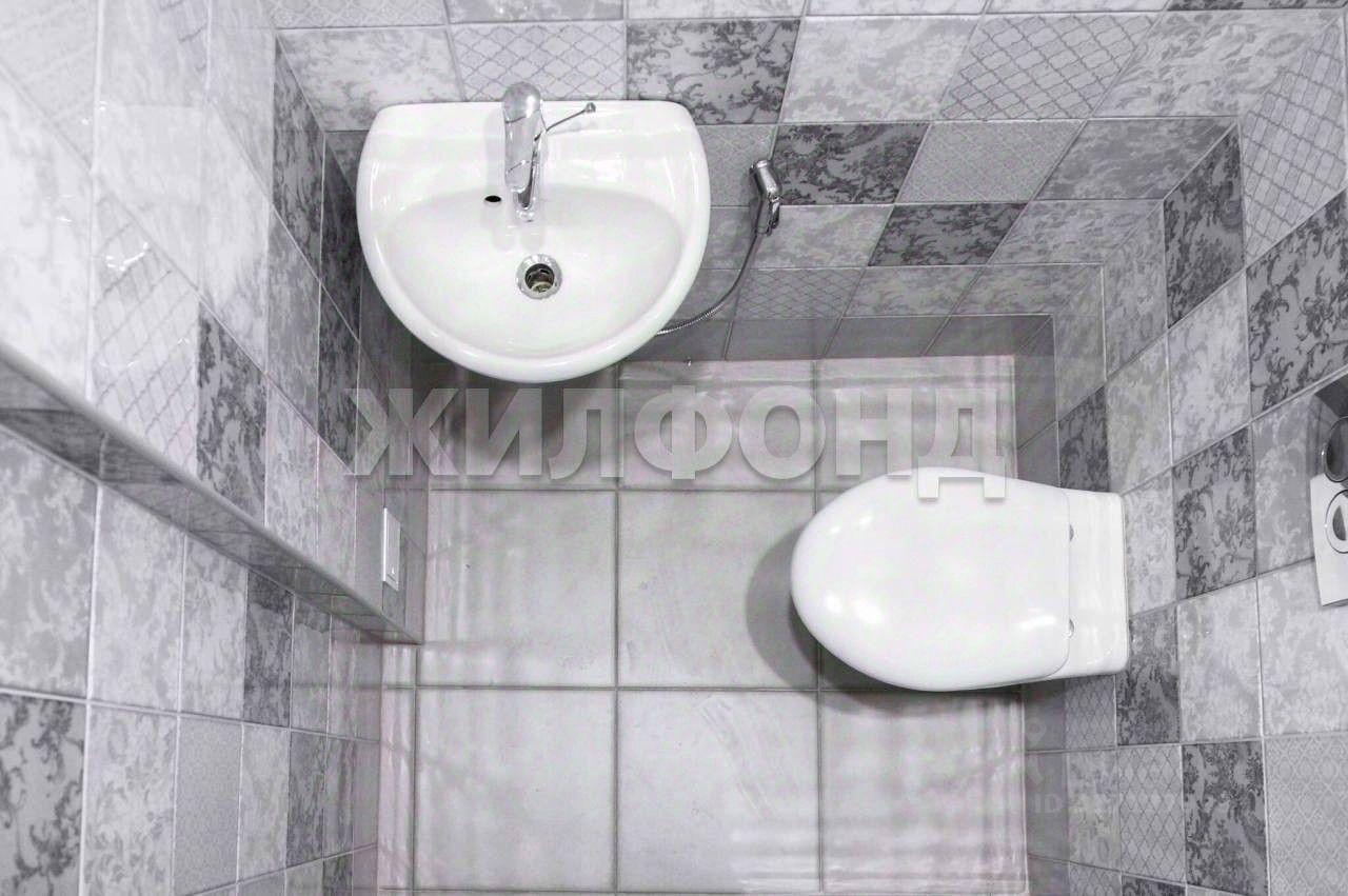 квартира г Новосибирск р-н Октябрьский ул В.Высоцкого 49 ЖК «Лазурный» фото 8