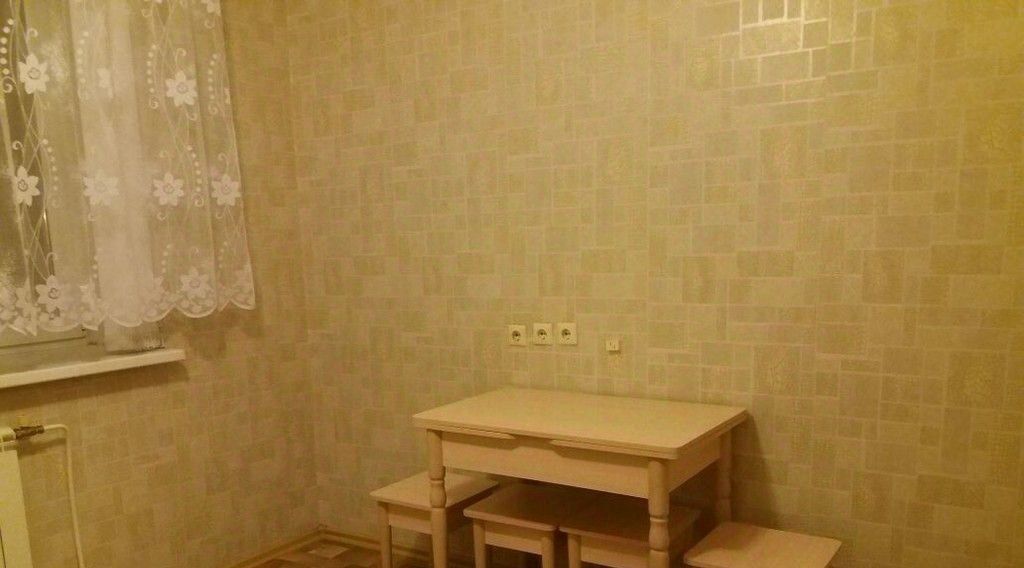 квартира г Омск р-н Кировский ул Перелета 18 фото 3