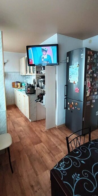 квартира г Мыски ул Мира 28 фото 1