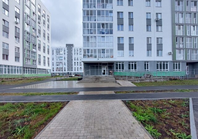 свободного назначения р-н Кировский б-р Назара Наджми 13 фото