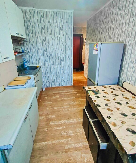 квартира г Комсомольск-на-Амуре ул Гамарника 19к/7 фото 4