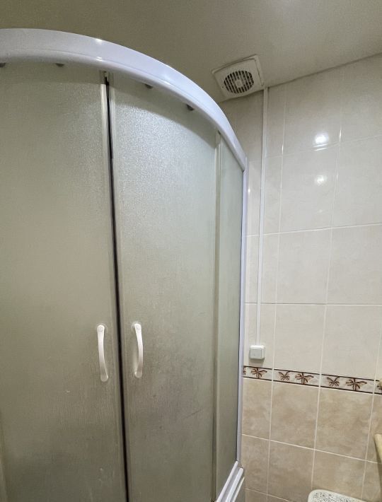 квартира г Брянск р-н Советский ул Брянского Фронта 18 фото 3