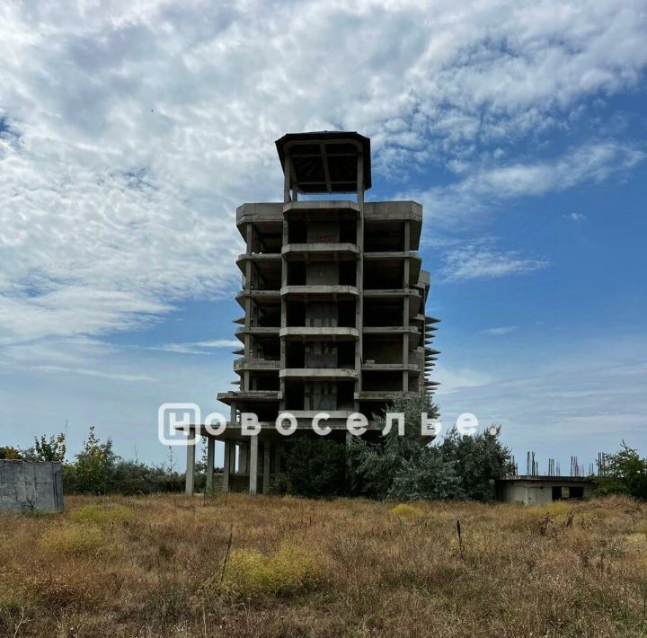 свободного назначения г Евпатория пгт Заозерное ул Аллея Дружбы 111а фото 2