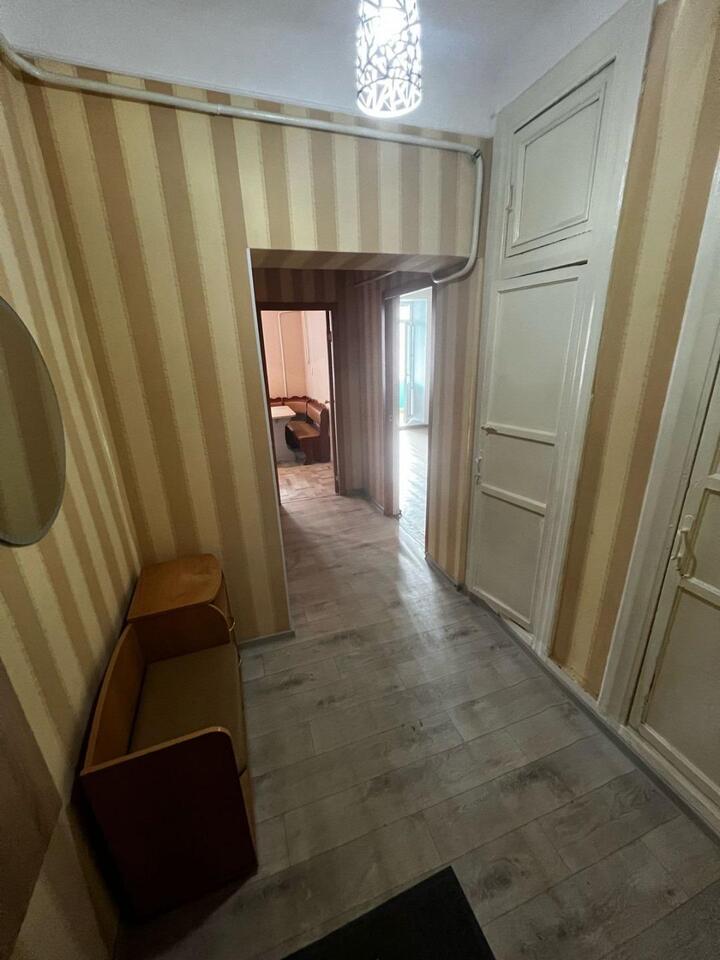 квартира г Орск р-н Ленинский Строителей ул Радостева 2 фото 3