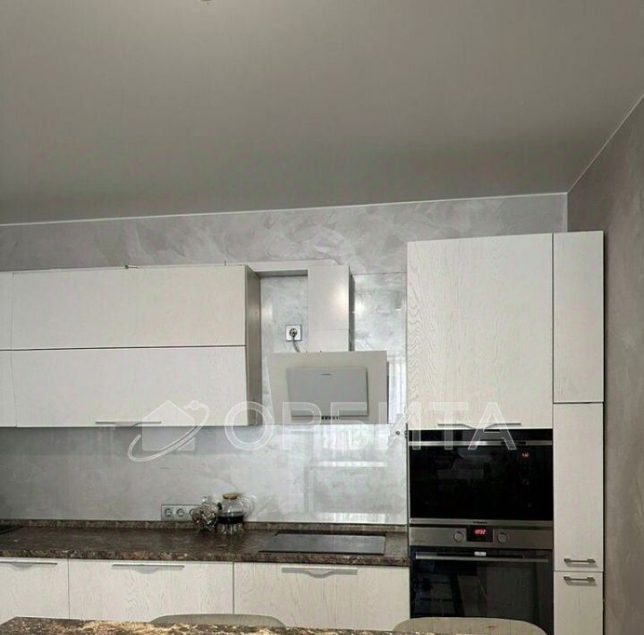 квартира г Тюмень р-н Центральный ул Газовиков 73 фото 1