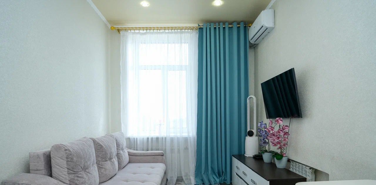 комната г Казань Авиастроительная ул Дементьева 27 фото 2