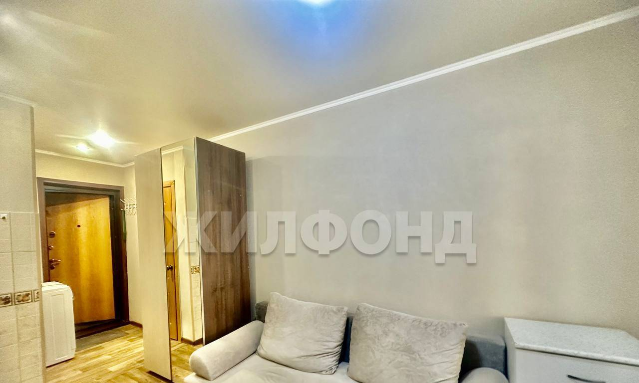 квартира г Тольятти 9-й квартал пр-кт Степана Разина 35 м-н фото 3
