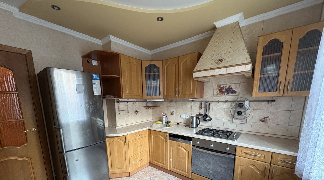 квартира г Калининград р-н Московский ул Генерала Толстикова 18 фото 1