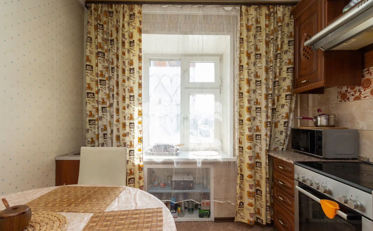 квартира г Красноярск р-н Октябрьский ул Гусарова 3а фото 4
