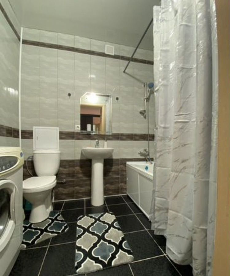 квартира г Омск р-н Кировский ул Транссибирская 6к/2 фото 10
