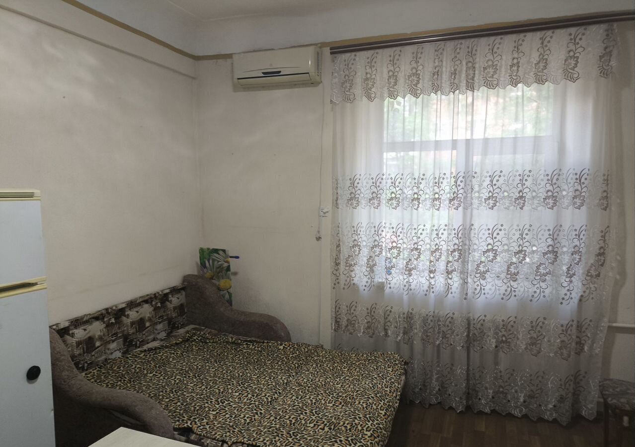 комната г Краснодар р-н Центральный ул Коммунаров 282 фото 5
