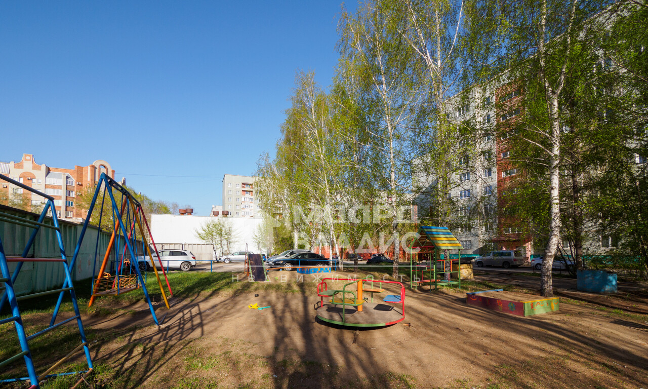 квартира г Омск ул 70 лет Октября 20/2 11-й м-н фото 17
