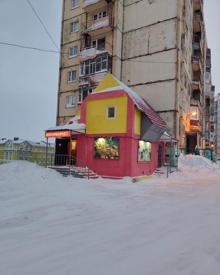 торговое помещение г Норильск ул Комсомольская 15а фото 1