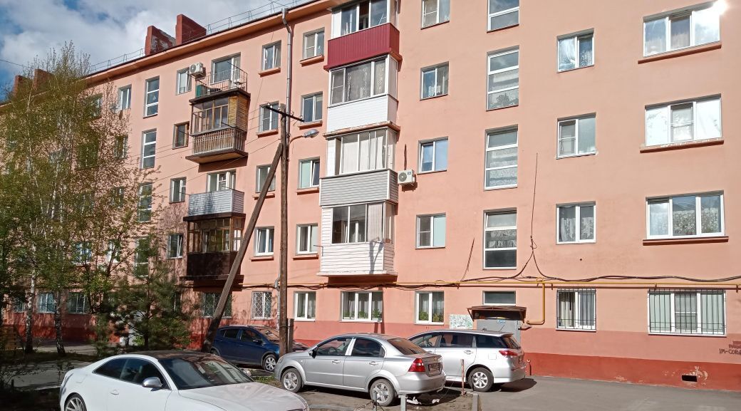 квартира г Омск р-н Ленинский ул 6-я Станционная 23 фото 2
