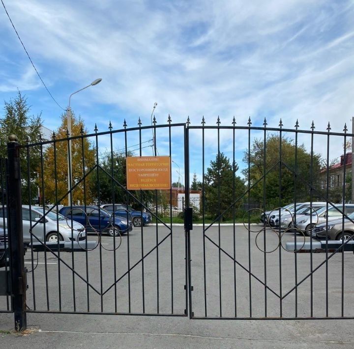 квартира г Омск р-н Центральный ул Челюскинцев 98а фото 10