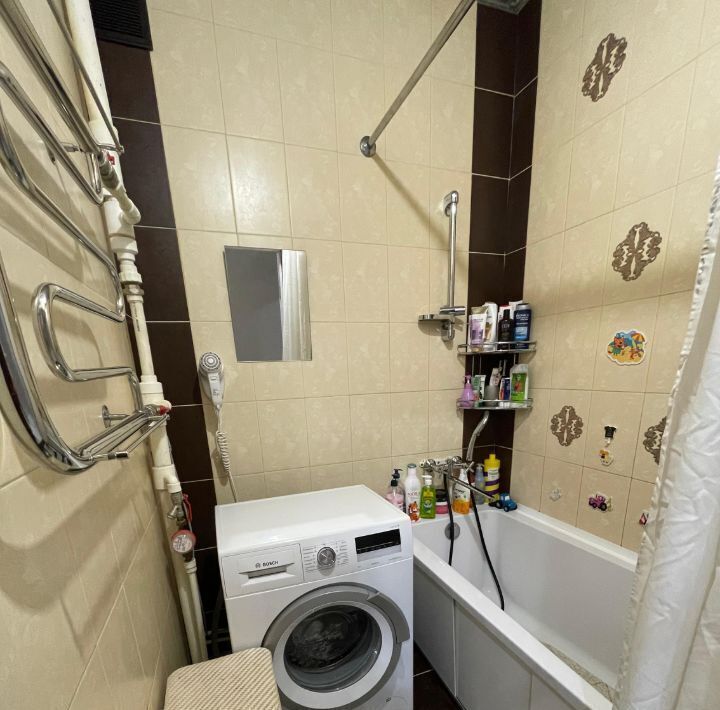квартира г Омск р-н Центральный ул Челюскинцев 98а фото 16