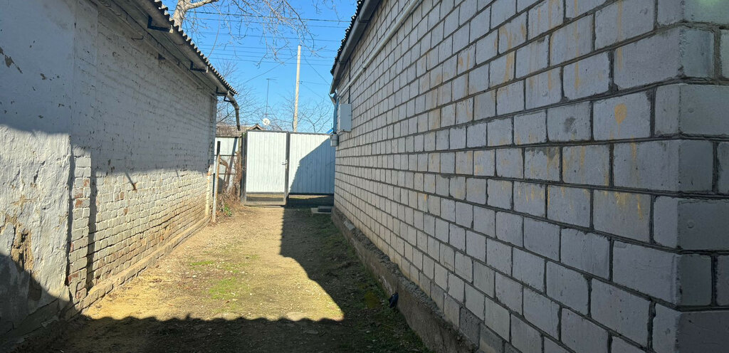 дом р-н Новокубанский г Новокубанск ул 40 лет Октября 9 фото 12