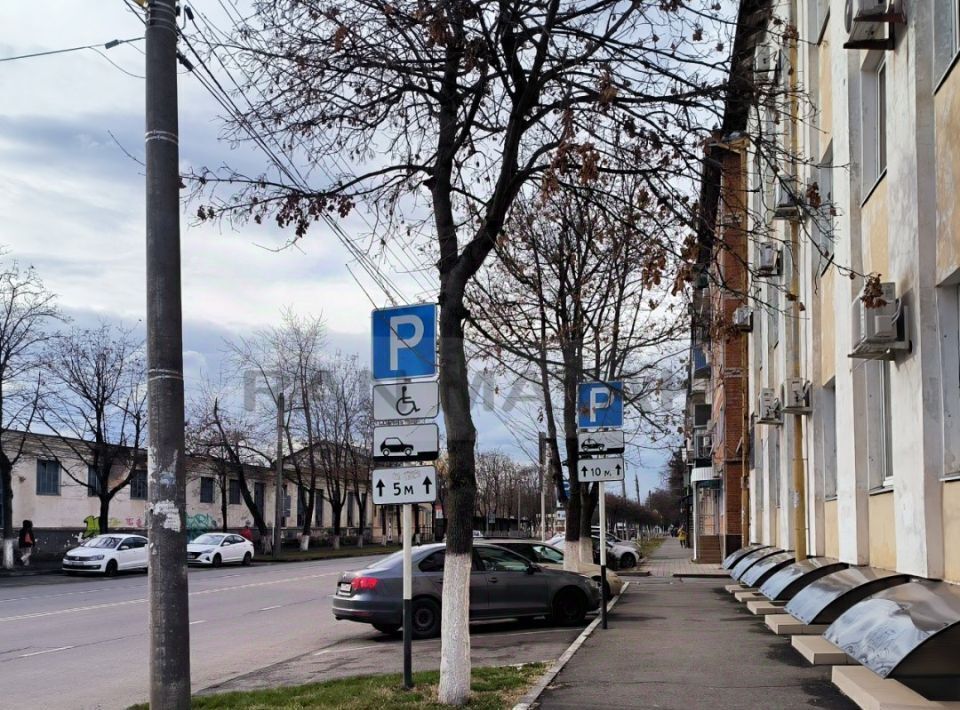 квартира г Майкоп ул 8 Марта 1 фото 4