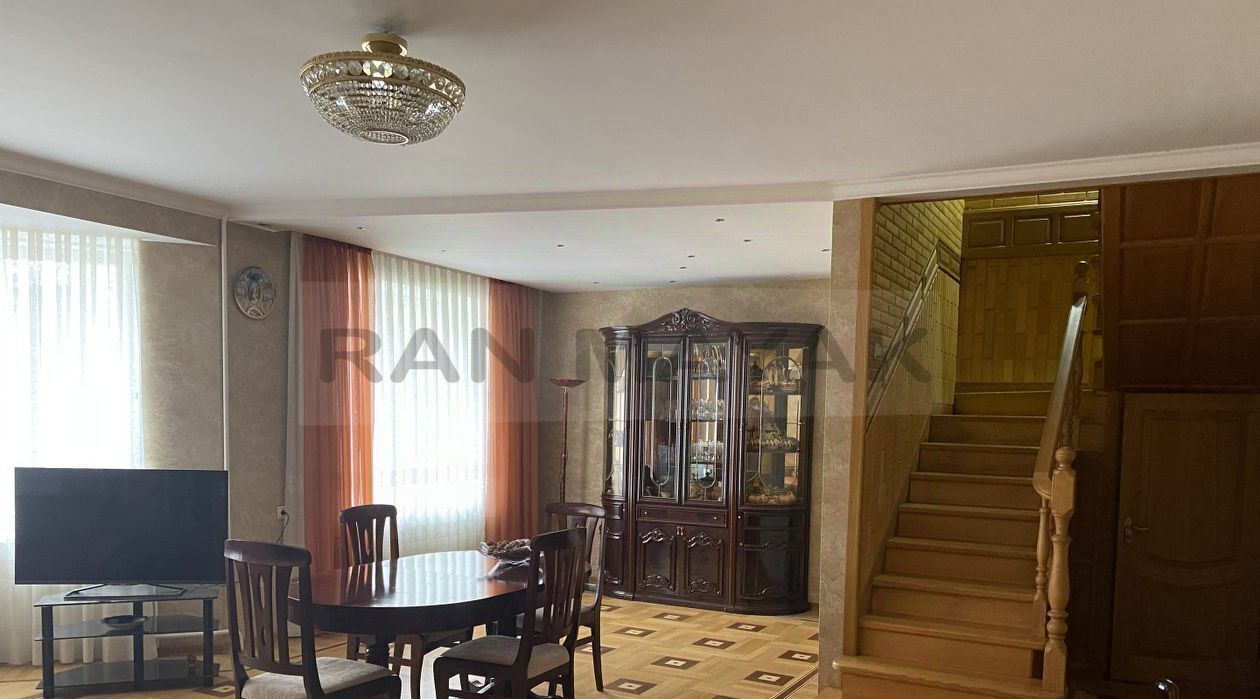квартира г Майкоп ул Гайдара 119 фото 1