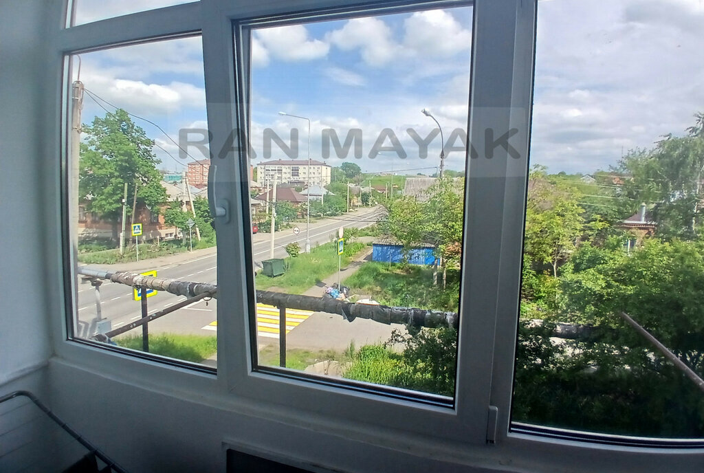квартира г Майкоп ул Кужорская 112 фото 6