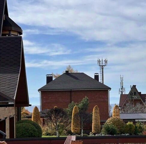 ул Гудина 22а Листвянское городское поселение фото