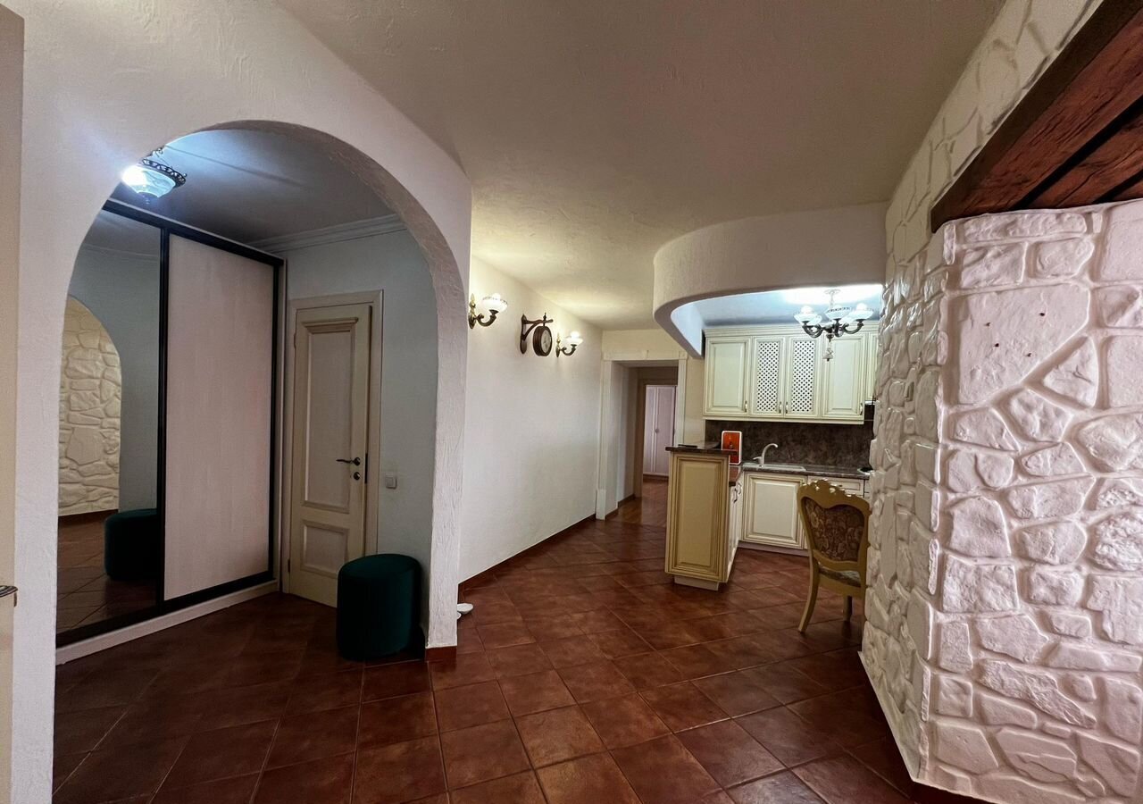 квартира г Майкоп ул Гайдара 82к/2 фото 1
