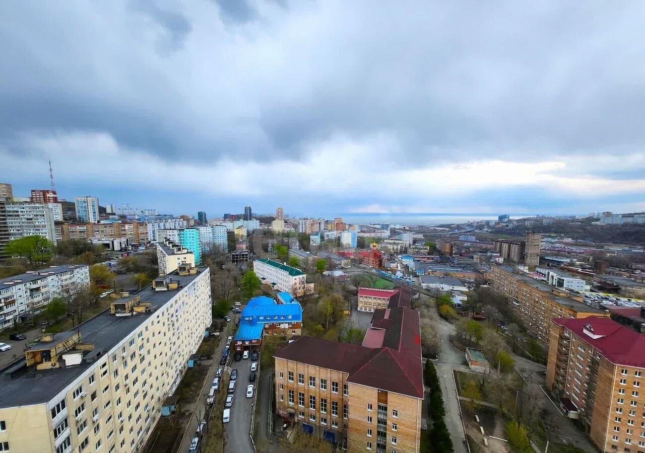 квартира г Владивосток р-н Первореченский пр-кт Красного Знамени 117д фото 18