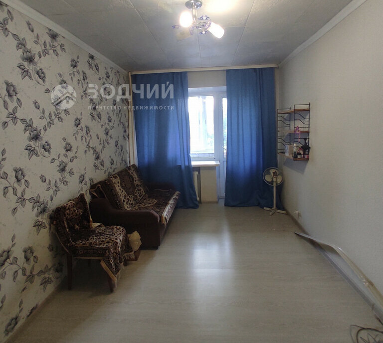 комната г Чебоксары р-н Ленинский ул Гагарина Ю. 8 фото 1